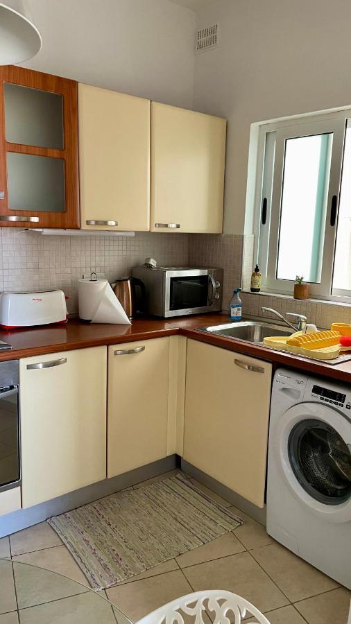 Apartment Simons Minutes Away From Balluta Bay And St Julians