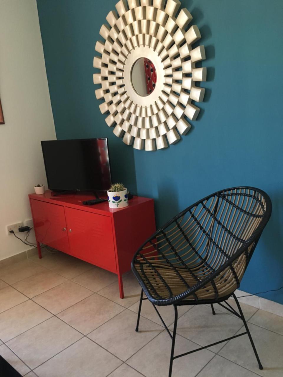 Apartment Simons Minutes Away From Balluta Bay And St Julians Sliema